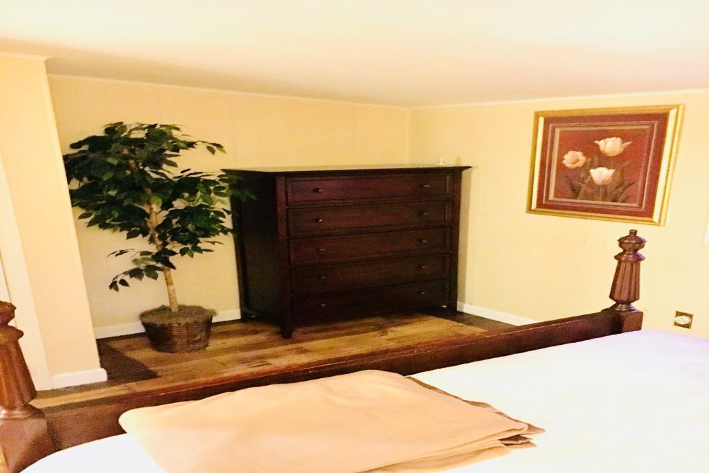 Photo of Bedroom in Waverly