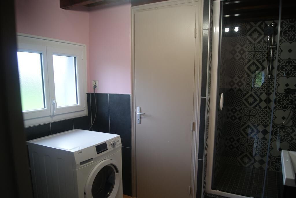 Photo of Bathroom in Alincthun
