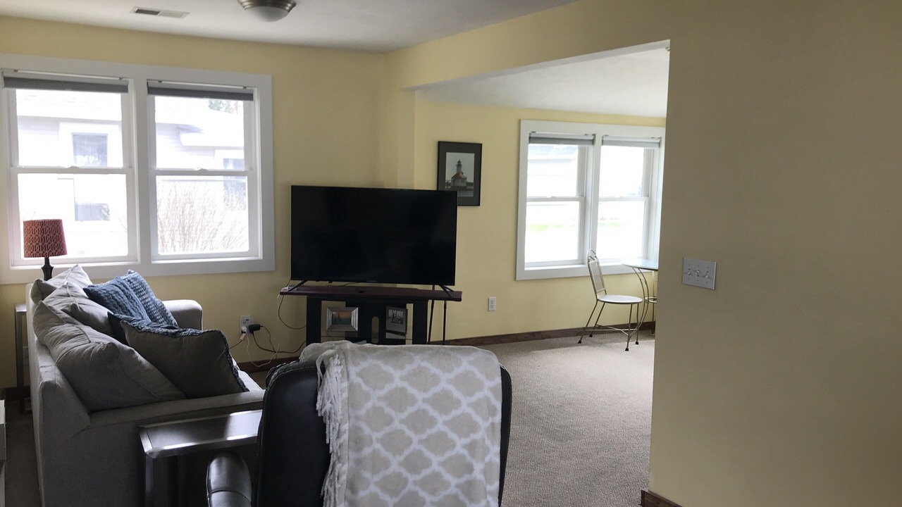 Photo of Livingroom in Spring Lake