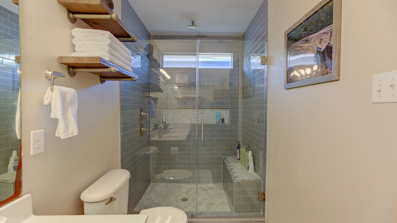 Photo of Bathroom in Manchaca