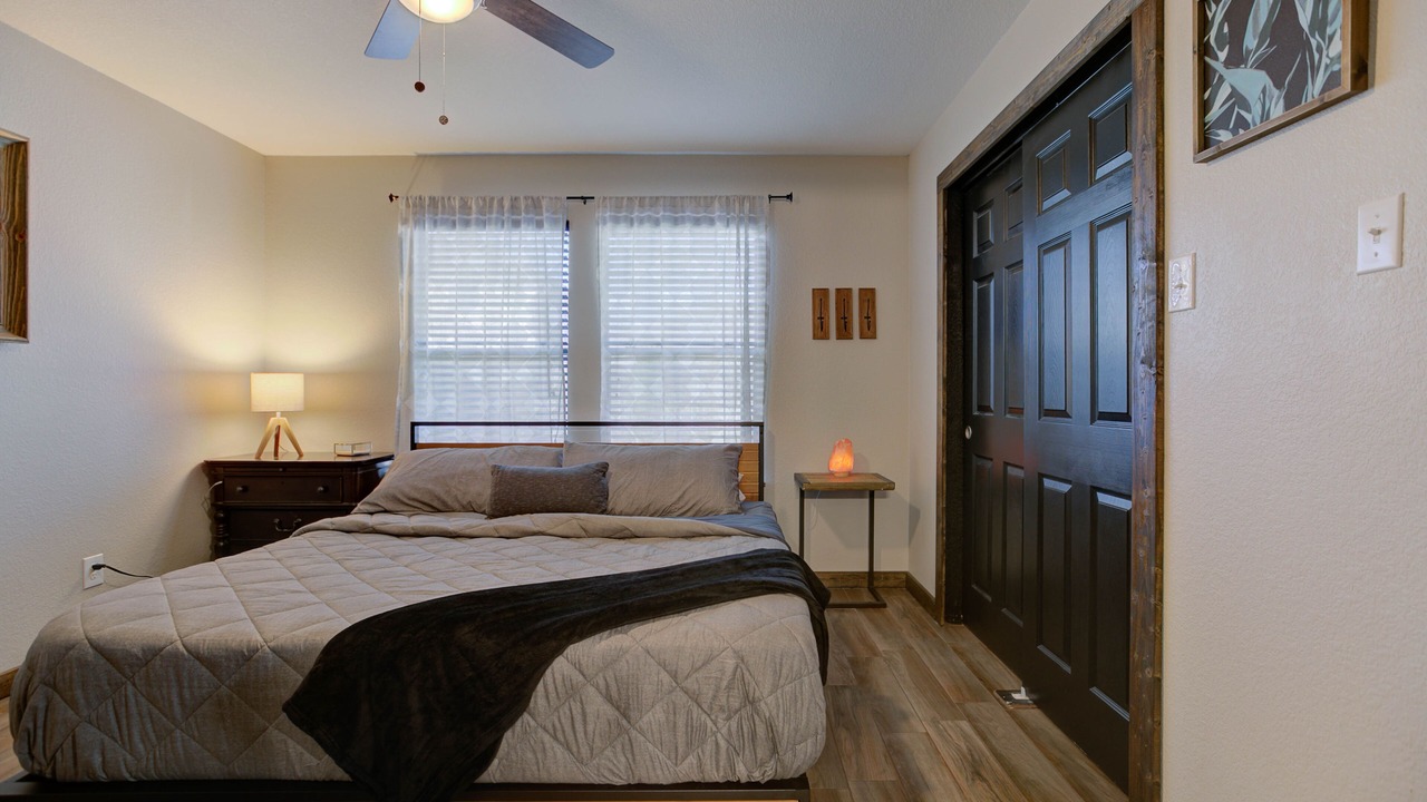 Photo of Bedroom in Manchaca