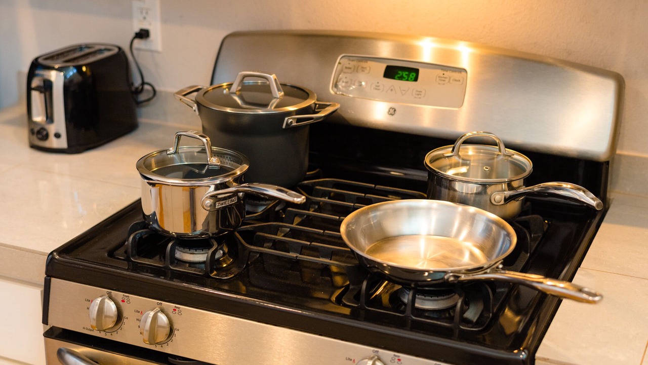 Photo of Kitchen in Woodlake - Briar Meadow