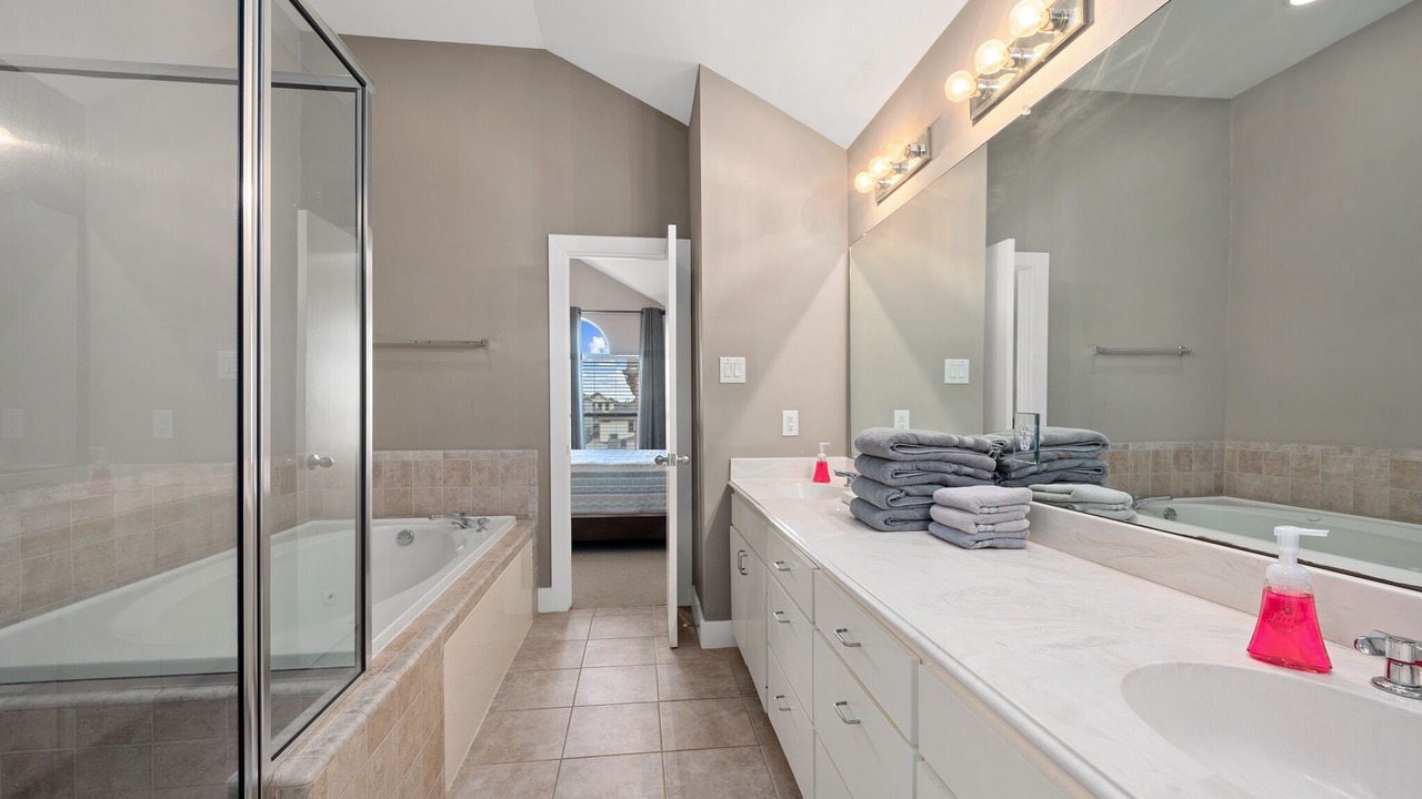 Photo of Bathroom in Woodlake - Briar Meadow