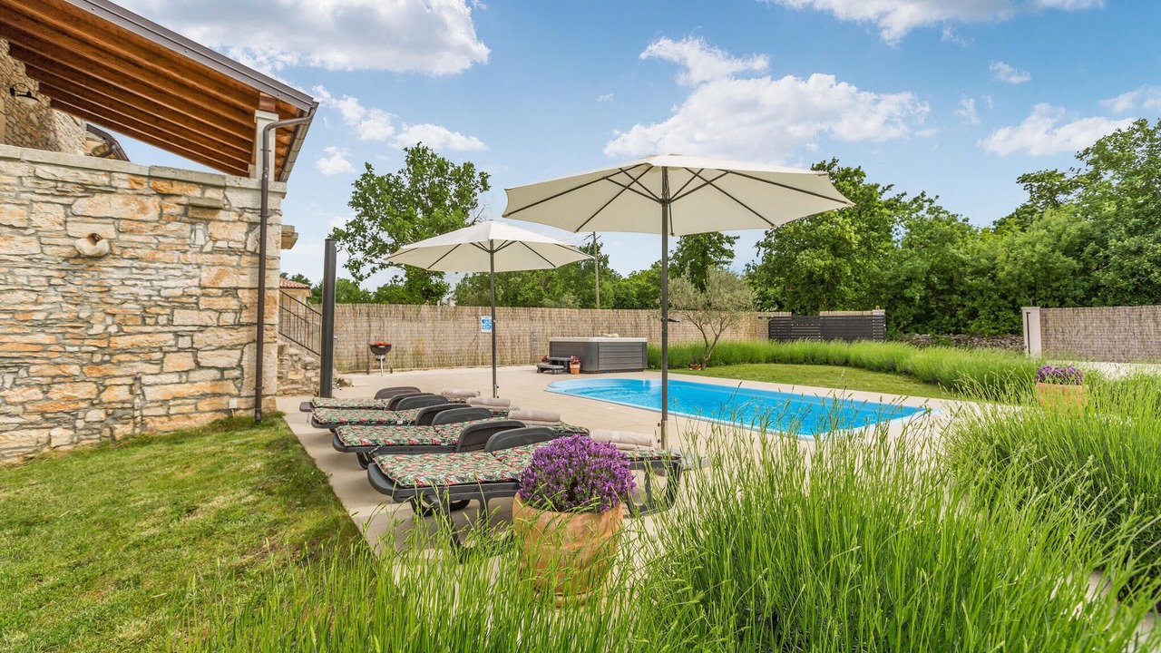 Photo of Outdoor in Jursici