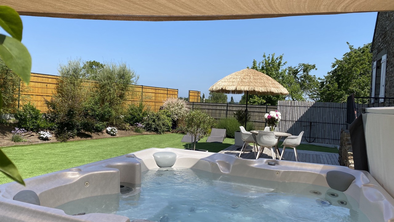 Photo of Patio Balcony in Pleudihen-sur-Rance