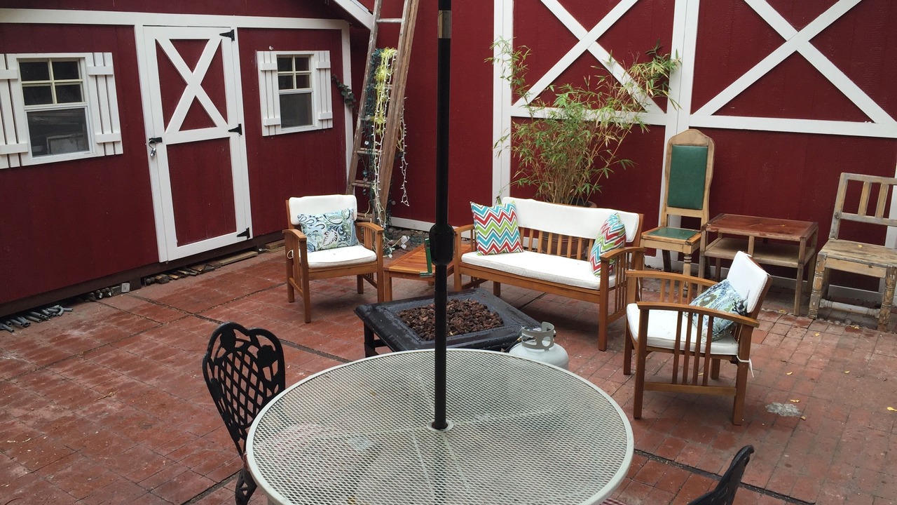 Photo of Outdoor in Hollywood Hills West