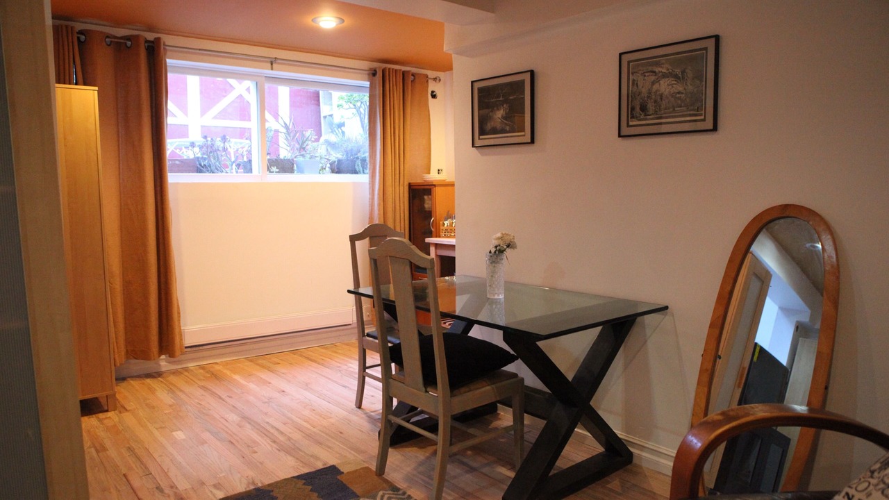 Photo of Others in Hollywood Hills West