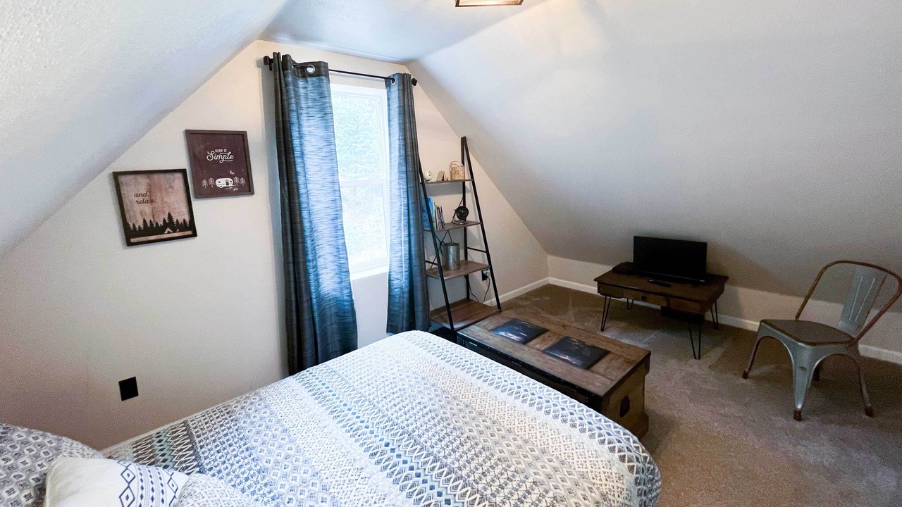 Photo of Bedroom in Cloudcroft