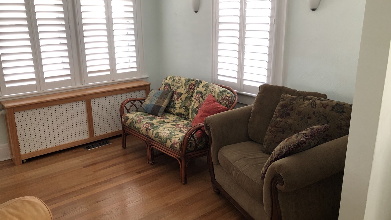 Photo of Livingroom in Willoughby Spit