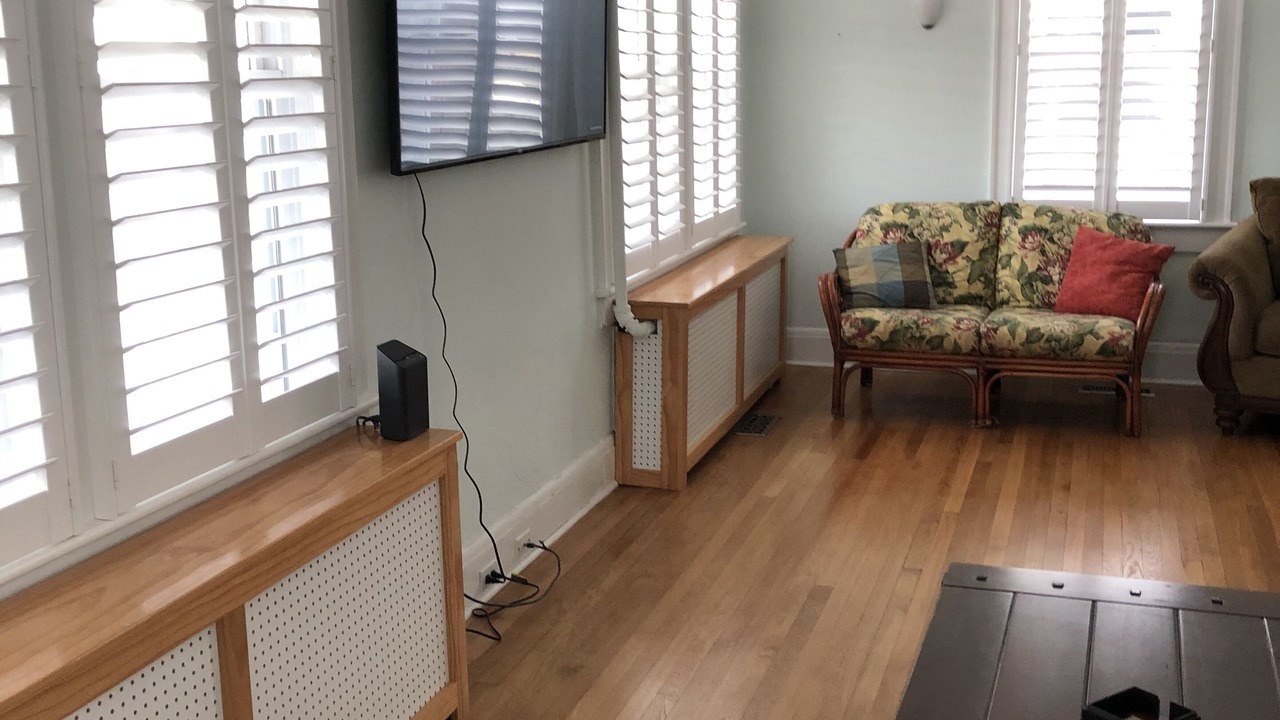 Photo of Livingroom in Willoughby Spit
