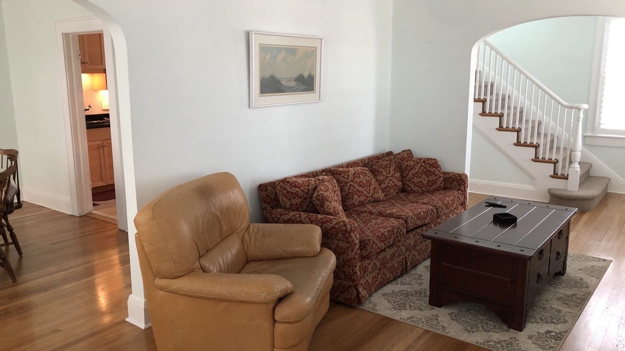 Photo of Livingroom in Willoughby Spit