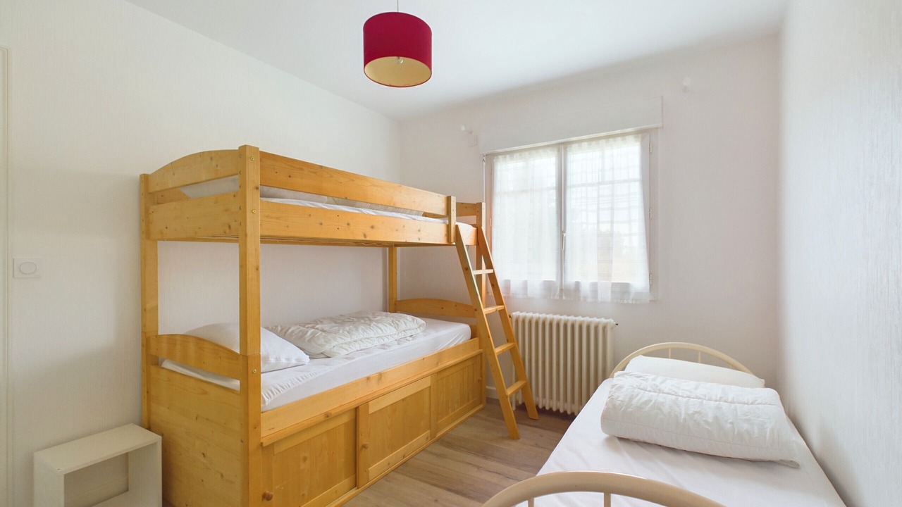 Photo of Bedroom in Brem Sur Mer