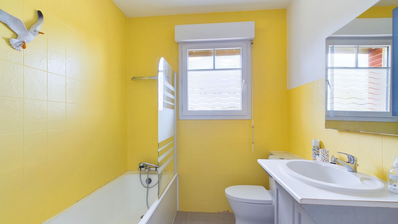Photo of Bathroom in Brem Sur Mer