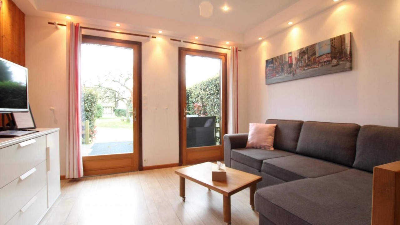 Photo of Livingroom in Bonneville-la-Louvet