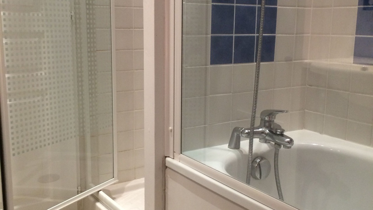 Photo of Bathroom in Bonneville-la-Louvet