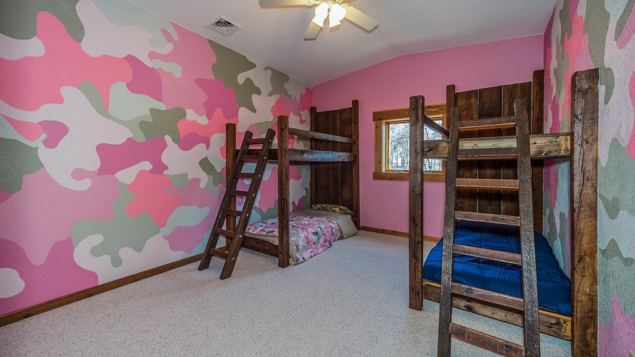 Photo of Bedroom in Papineau