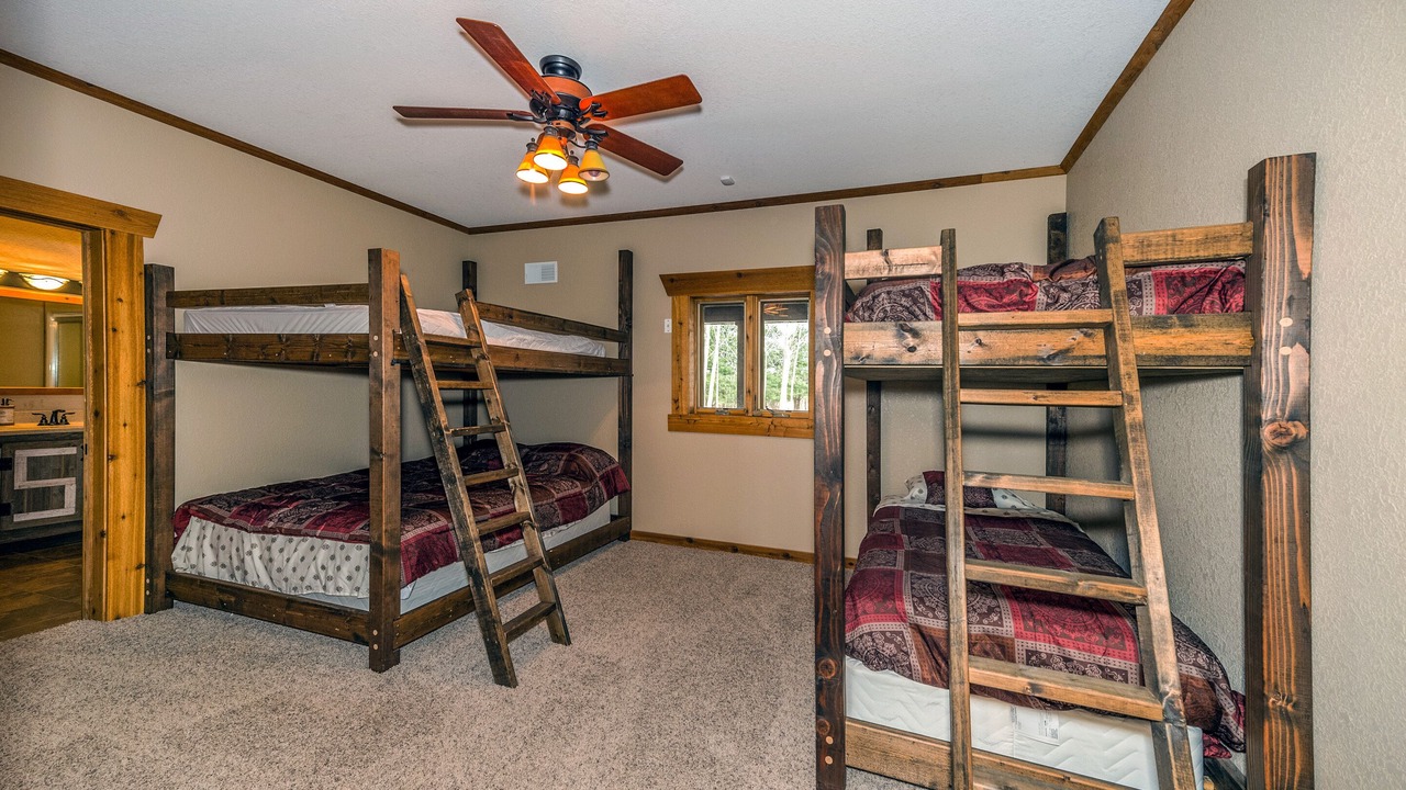 Photo of Bedroom in Papineau