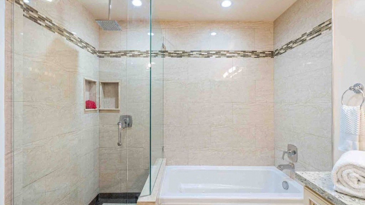 Photo of Bathroom in Desert Park Estates