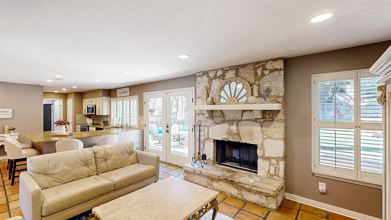Photo of Livingroom in North San Antonio - SAT