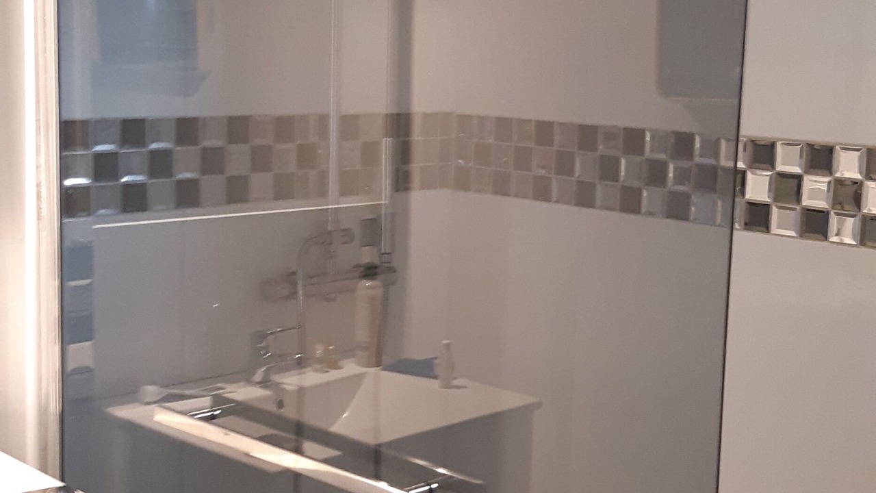 Photo of Bathroom in Colleville-Montgomery