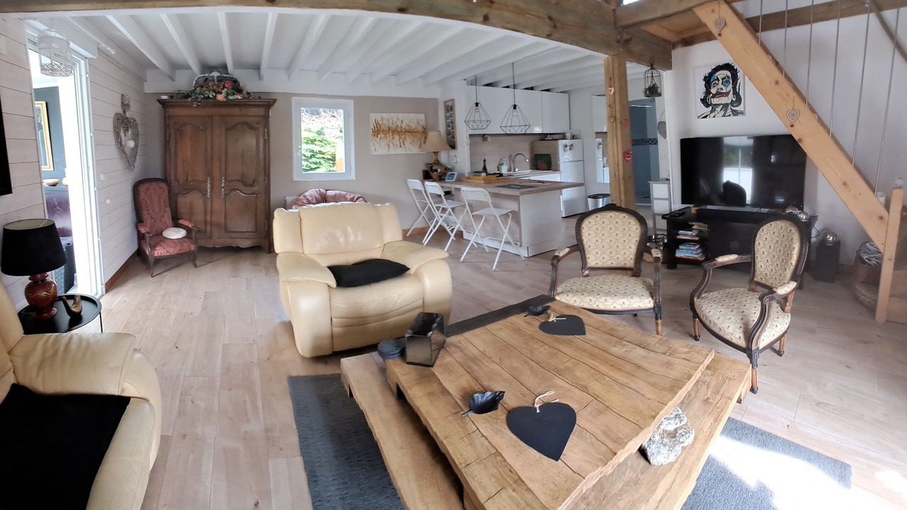 Photo of Livingroom in Colleville-Montgomery