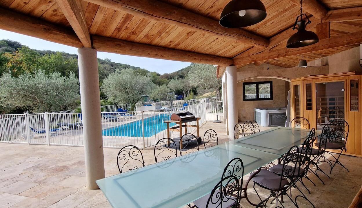 Photo of Outdoor in Bessas