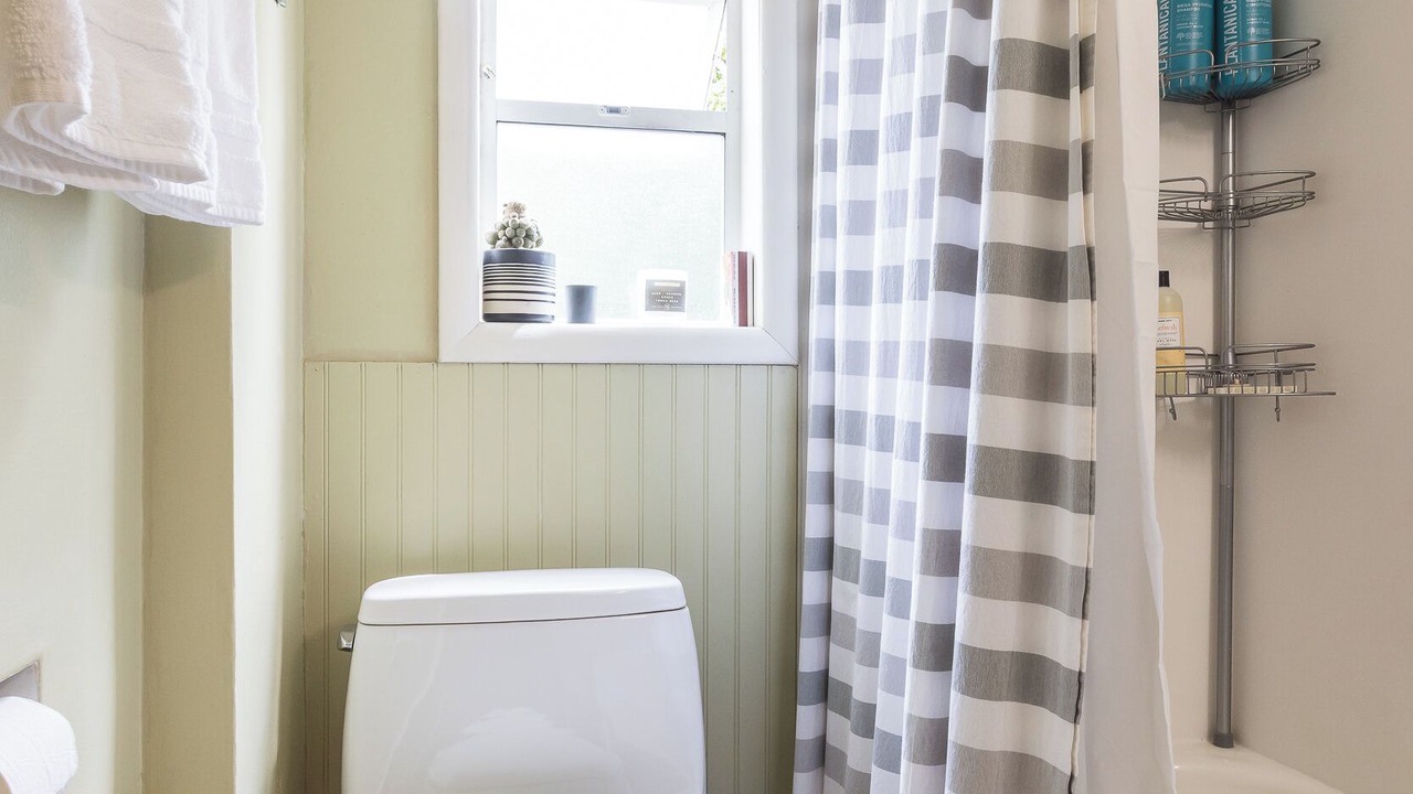 Photo of Bathroom in Whittier Heights