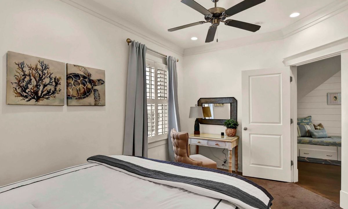 Photo of Bedroom in Jekyll Island