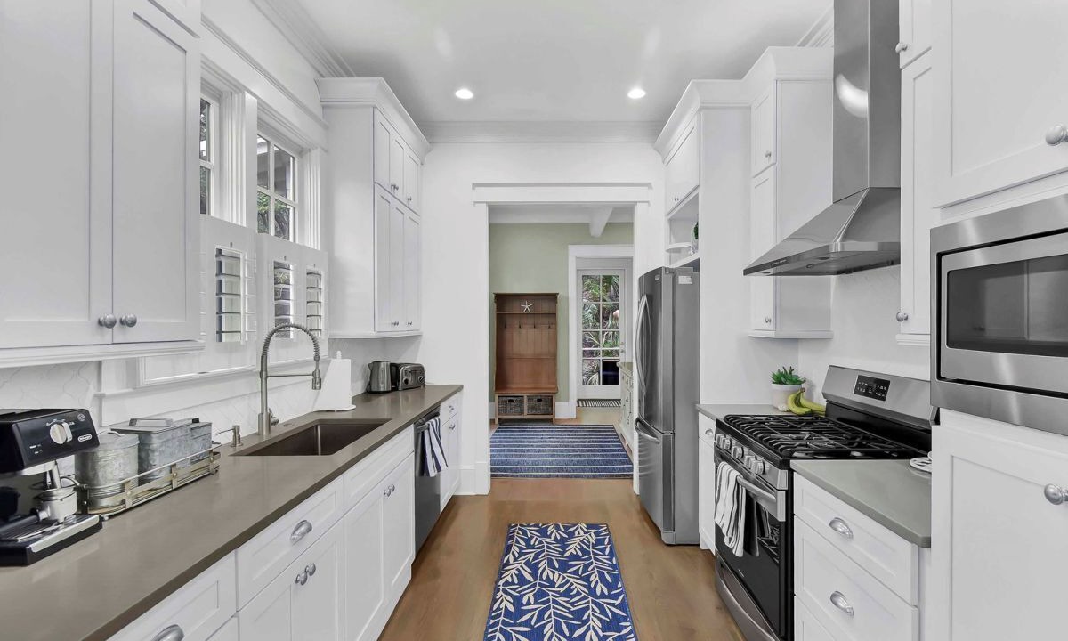Photo of Kitchen in Jekyll Island