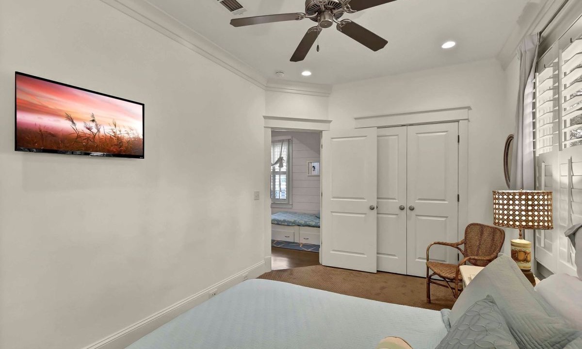 Photo of Bedroom in Jekyll Island