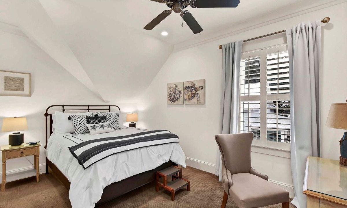 Photo of Bedroom in Jekyll Island