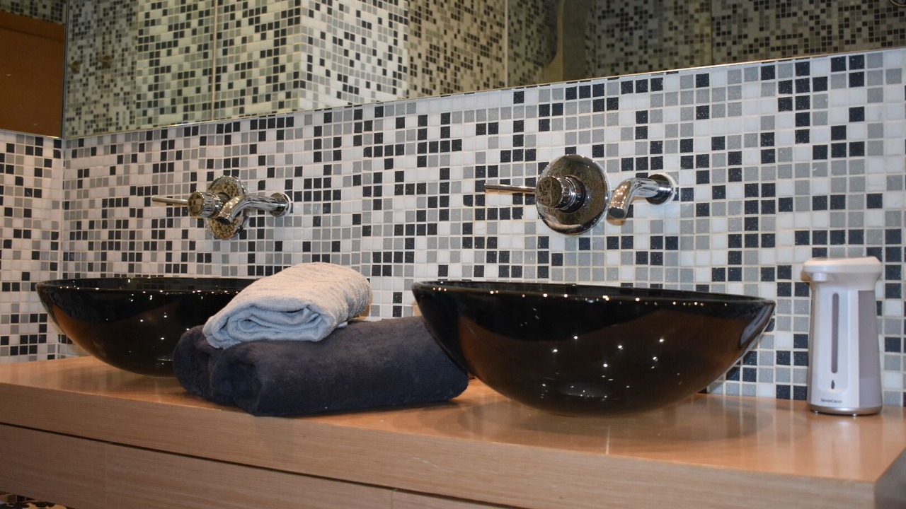 Photo of Bathroom in Centro Comercial