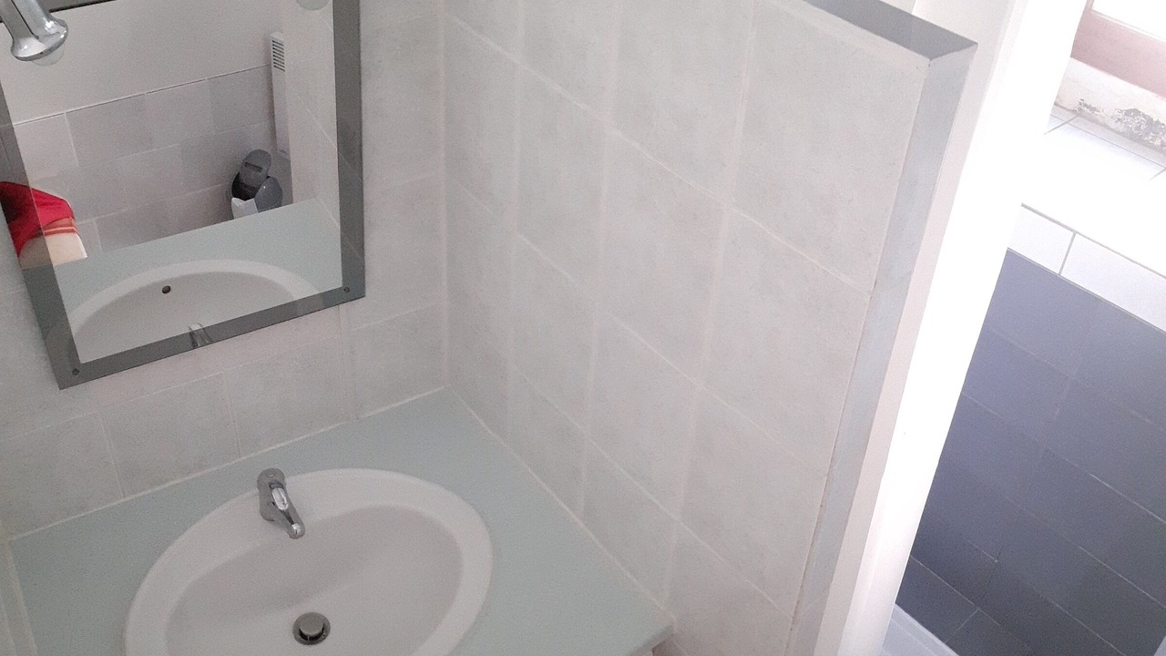 Photo of Bathroom in Joyeuse