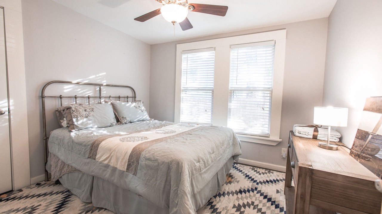 Photo of Bedroom in Tobin Hill