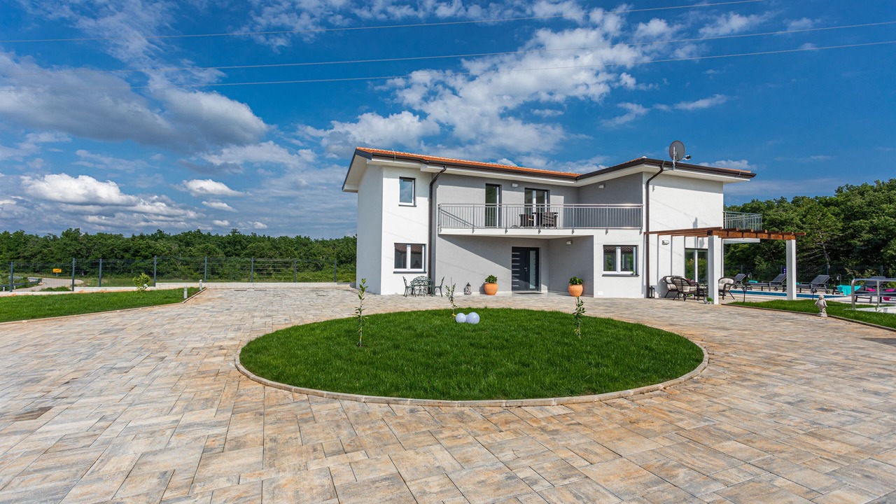 Photo of Outdoor in Buje