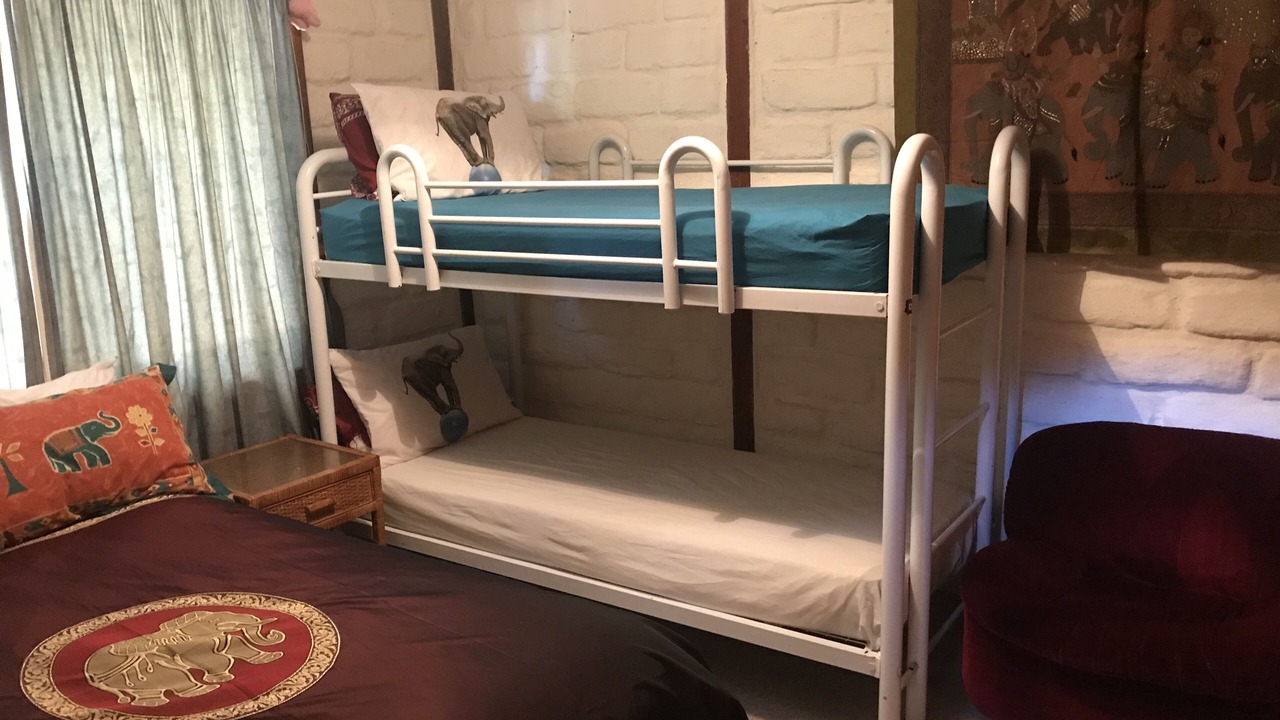 Photo of Others in Sunset Strip