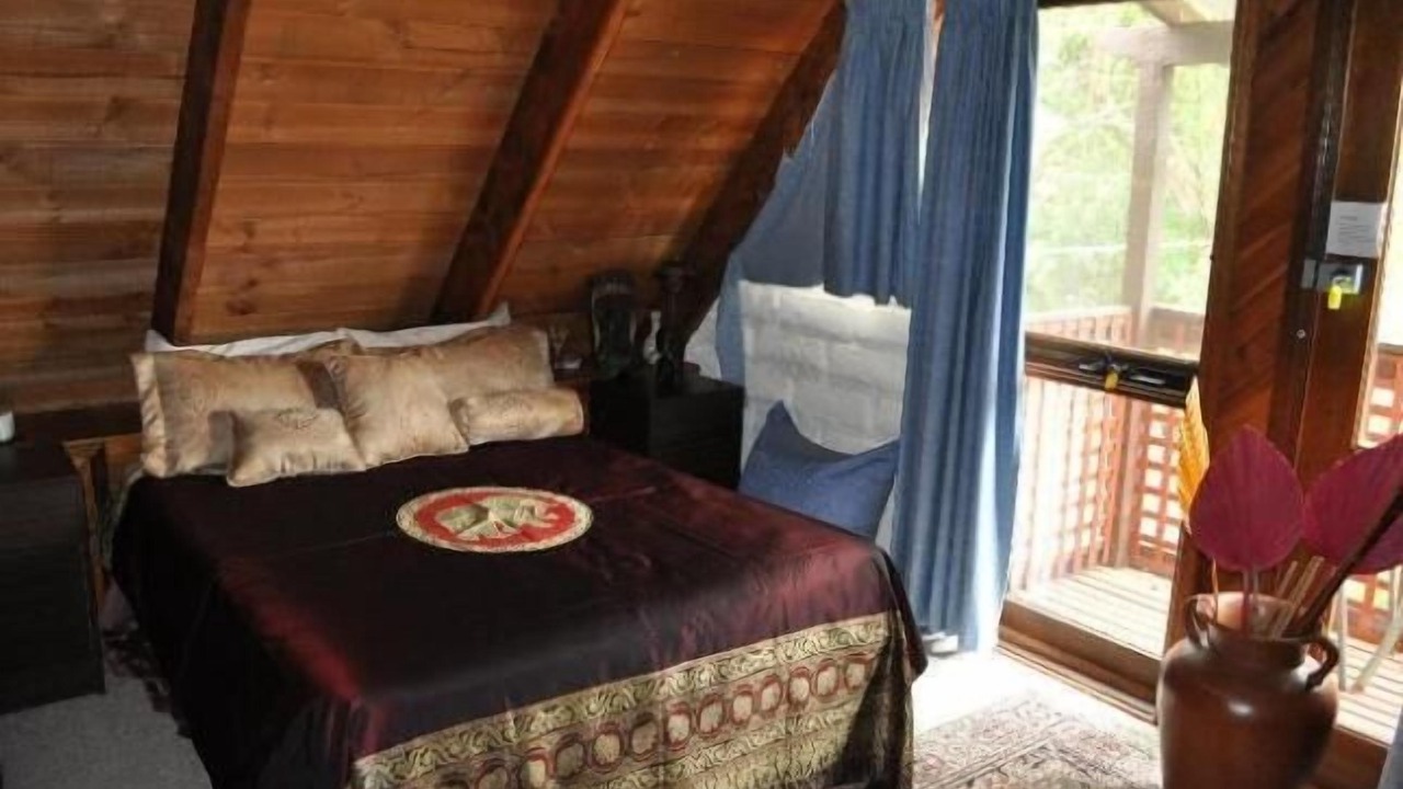 Photo of Others in Sunset Strip