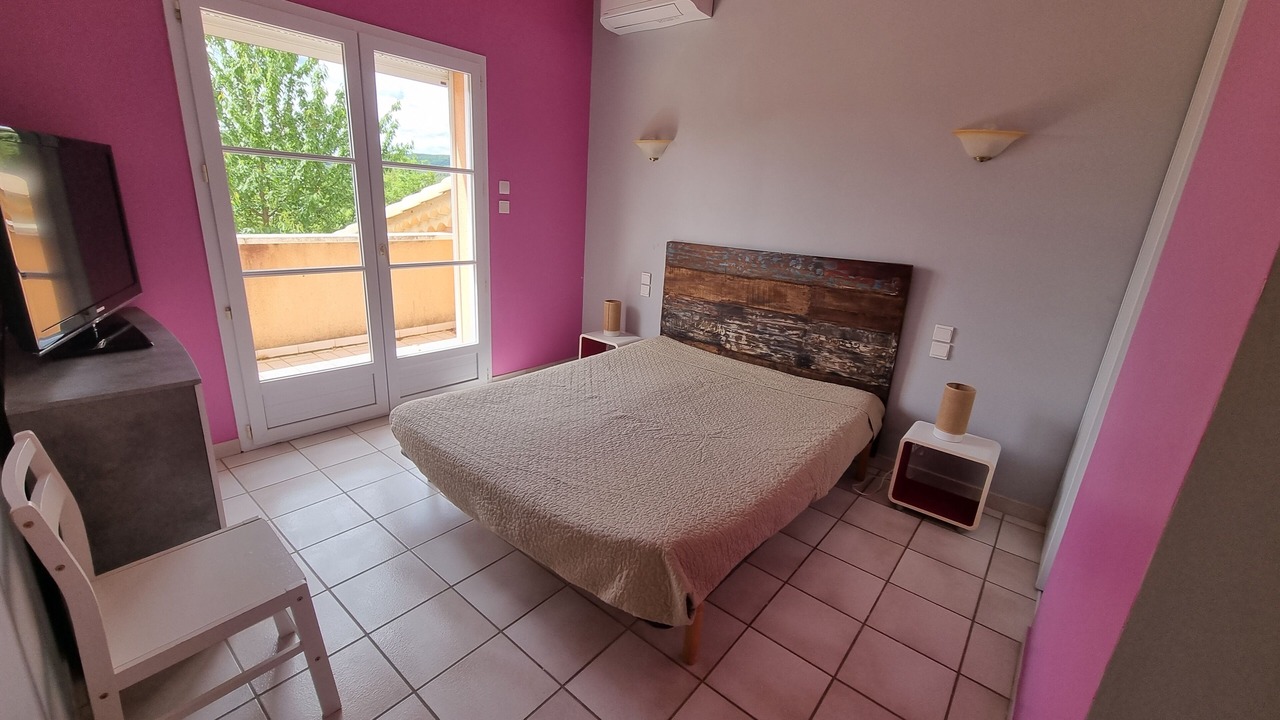 Photo of Bedroom in Saint-Ambroix