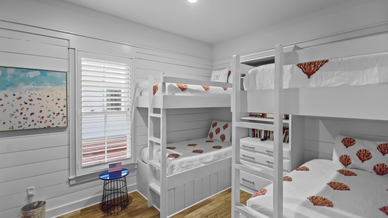 Photo of Bedroom in Seaside