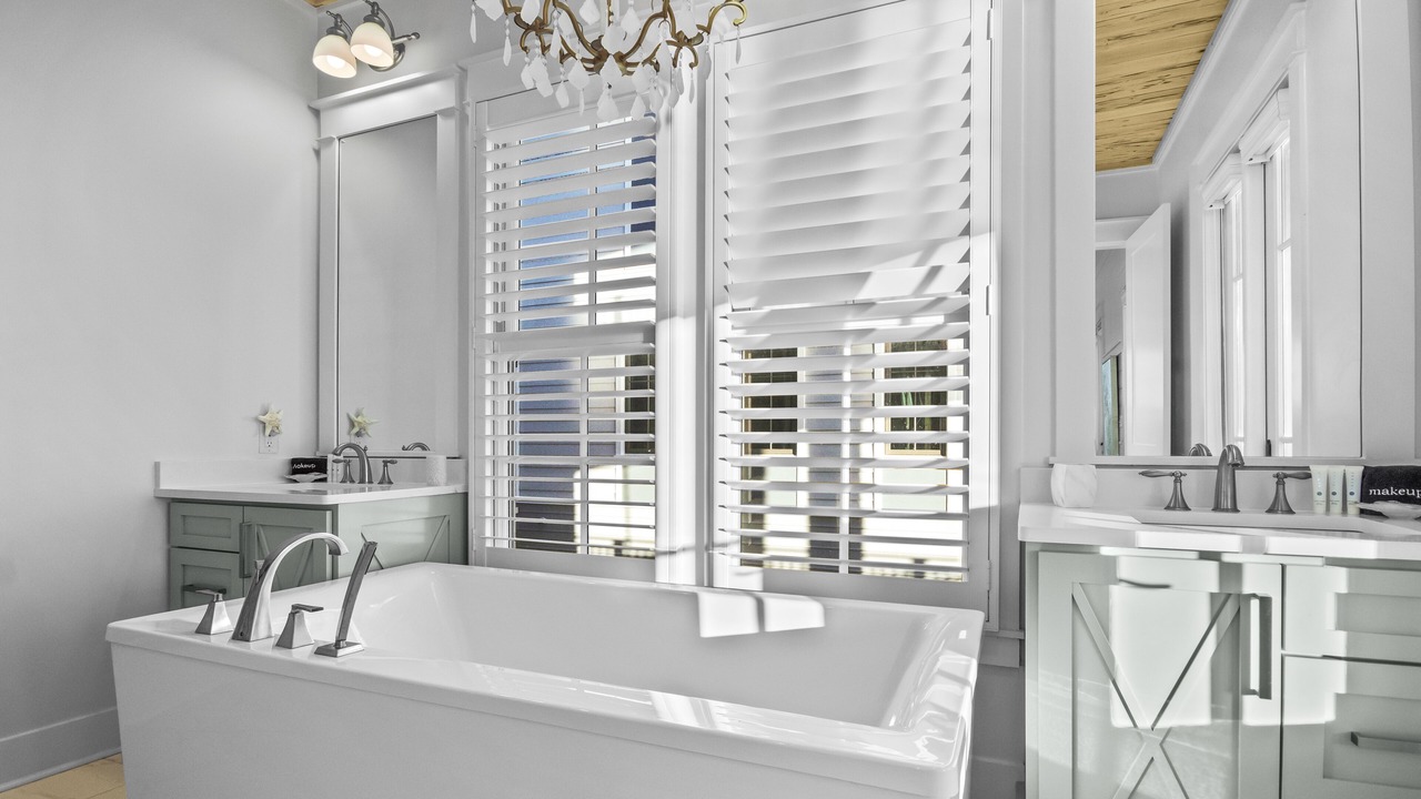 Photo of Bathroom in Seaside