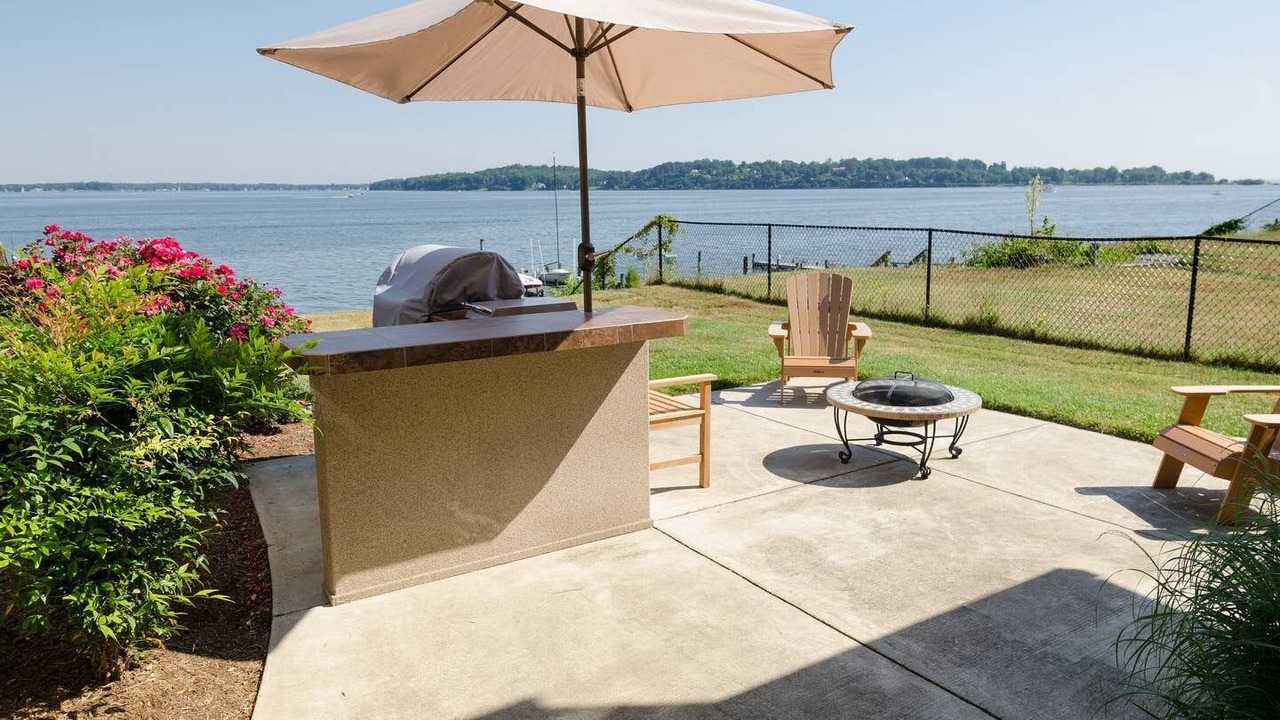 Photo of Patio Balcony in Cape Saint Claire
