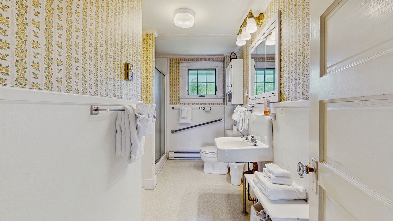 Photo of Bathroom in Rockport