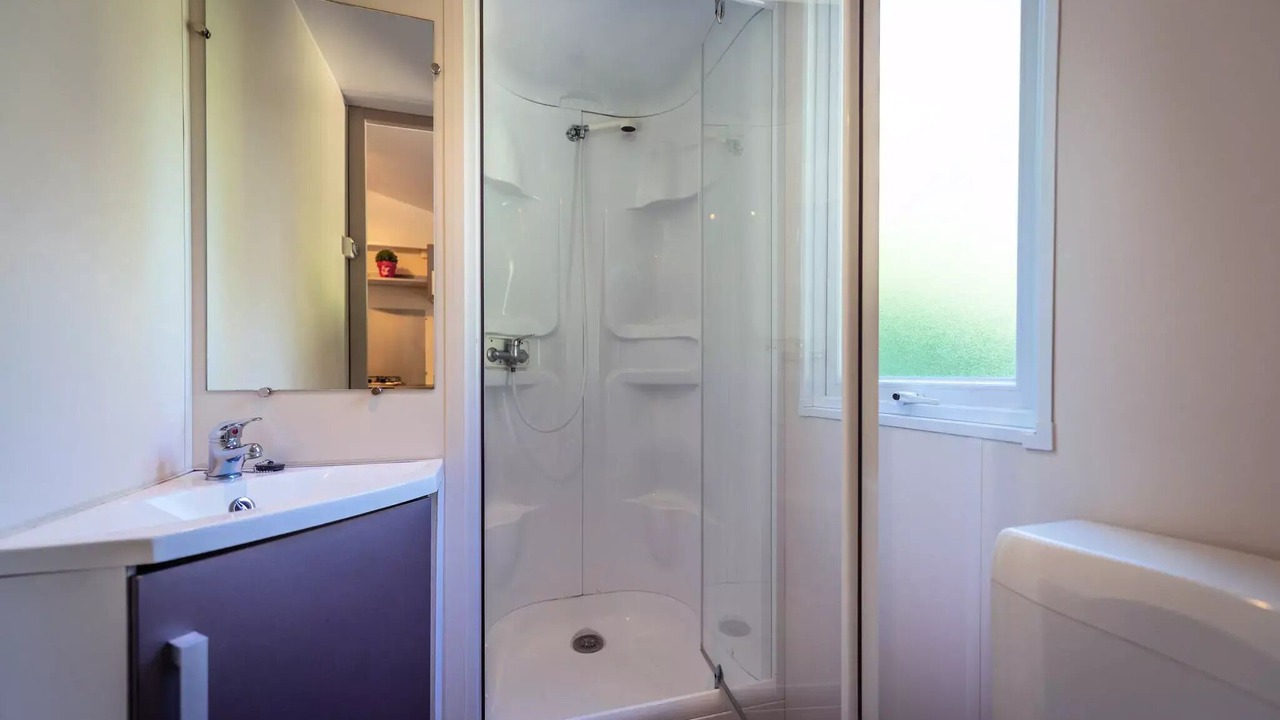 Photo of Bathroom in Brissac-Quince