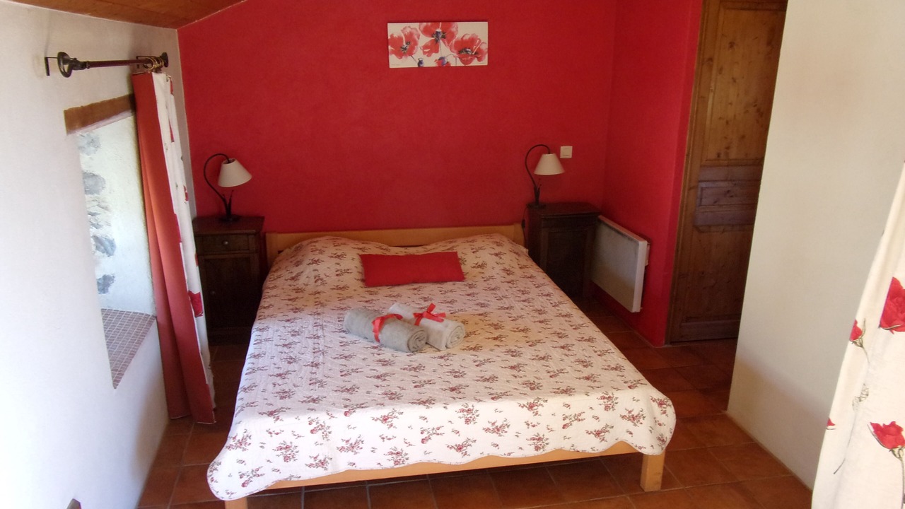 Photo of Bedroom in Joyeuse