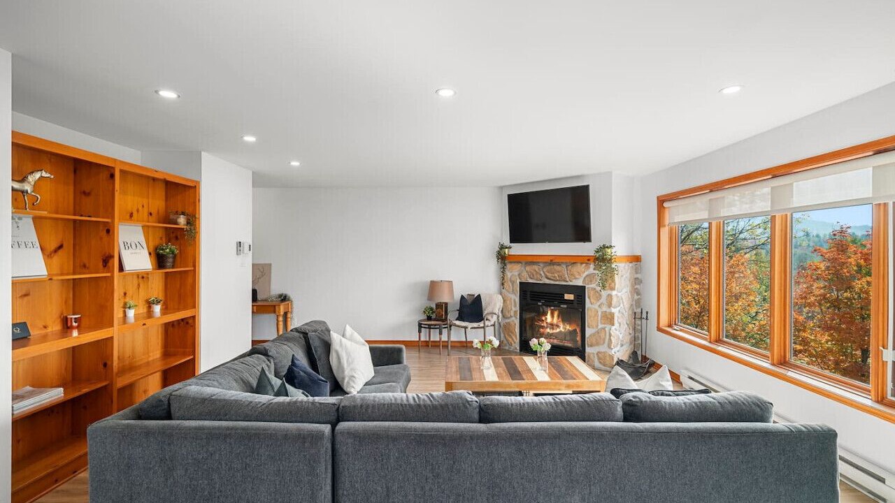 Photo of Livingroom in Mont-Tremblant