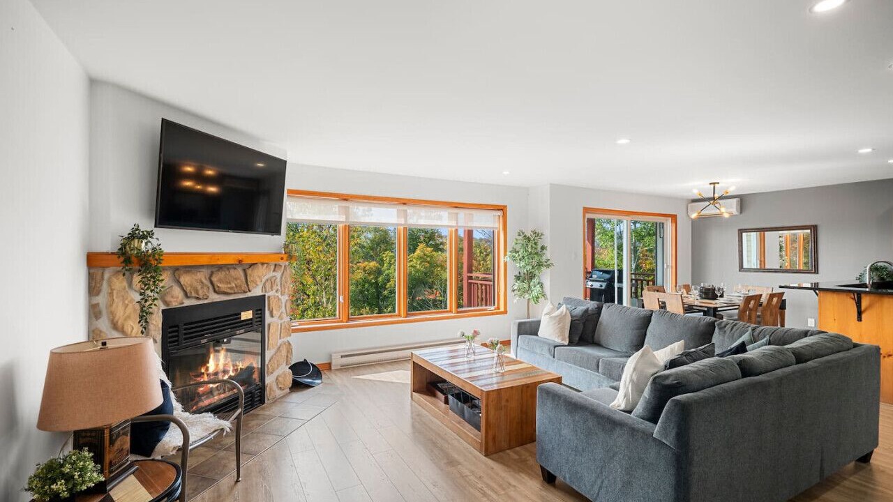 Photo of Livingroom in Mont-Tremblant