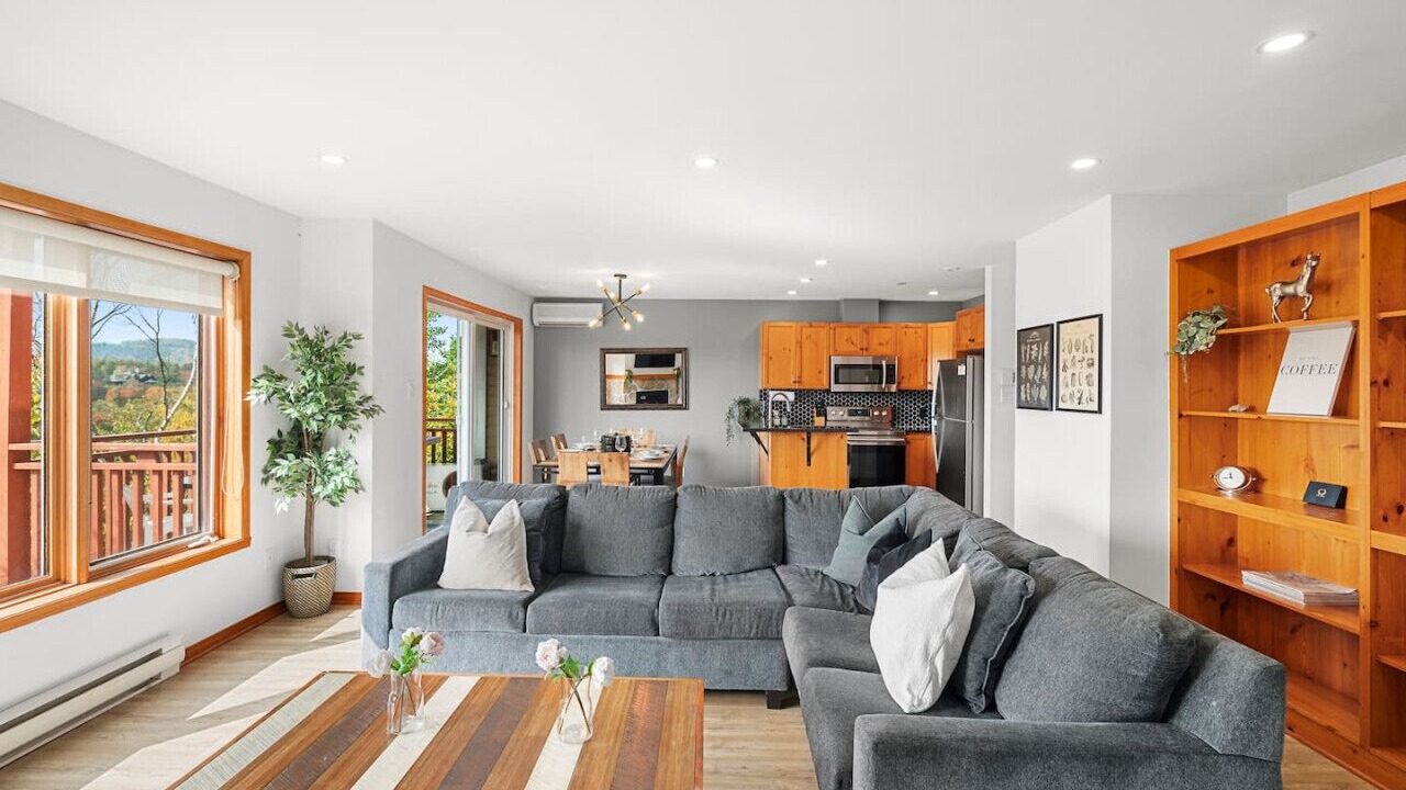 Photo of Livingroom in Mont-Tremblant