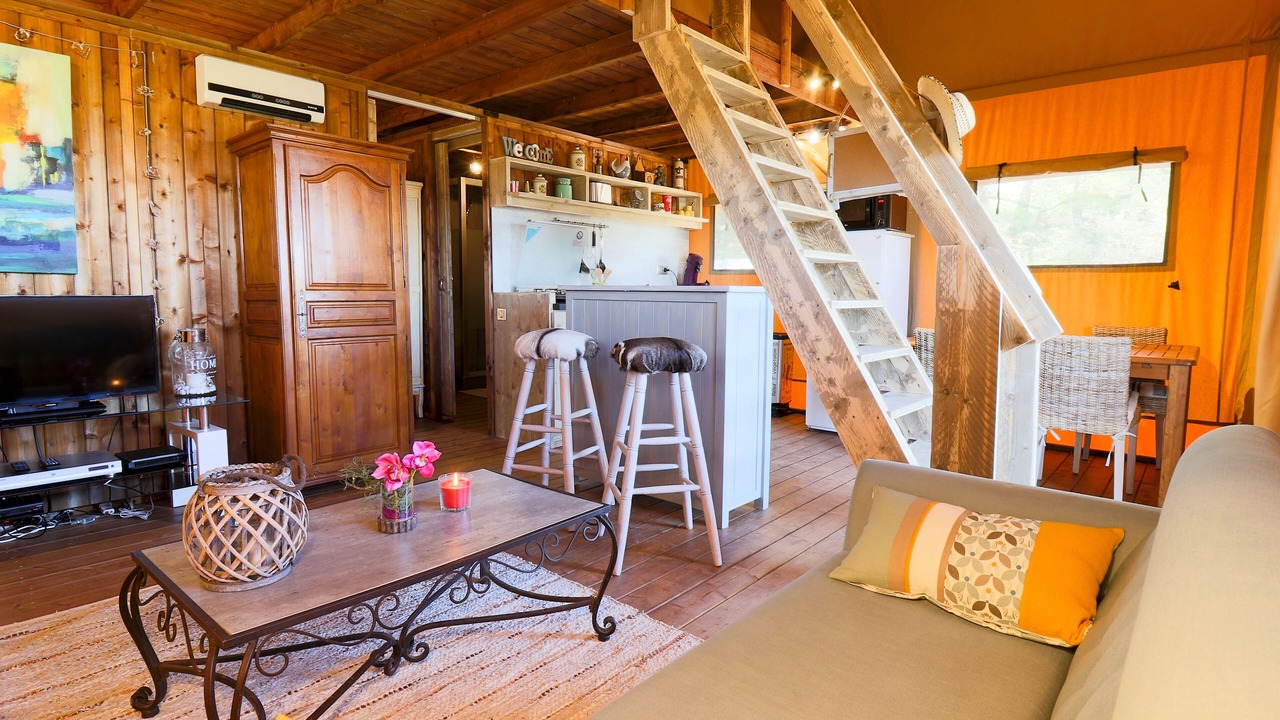 Photo of Livingroom in Trets