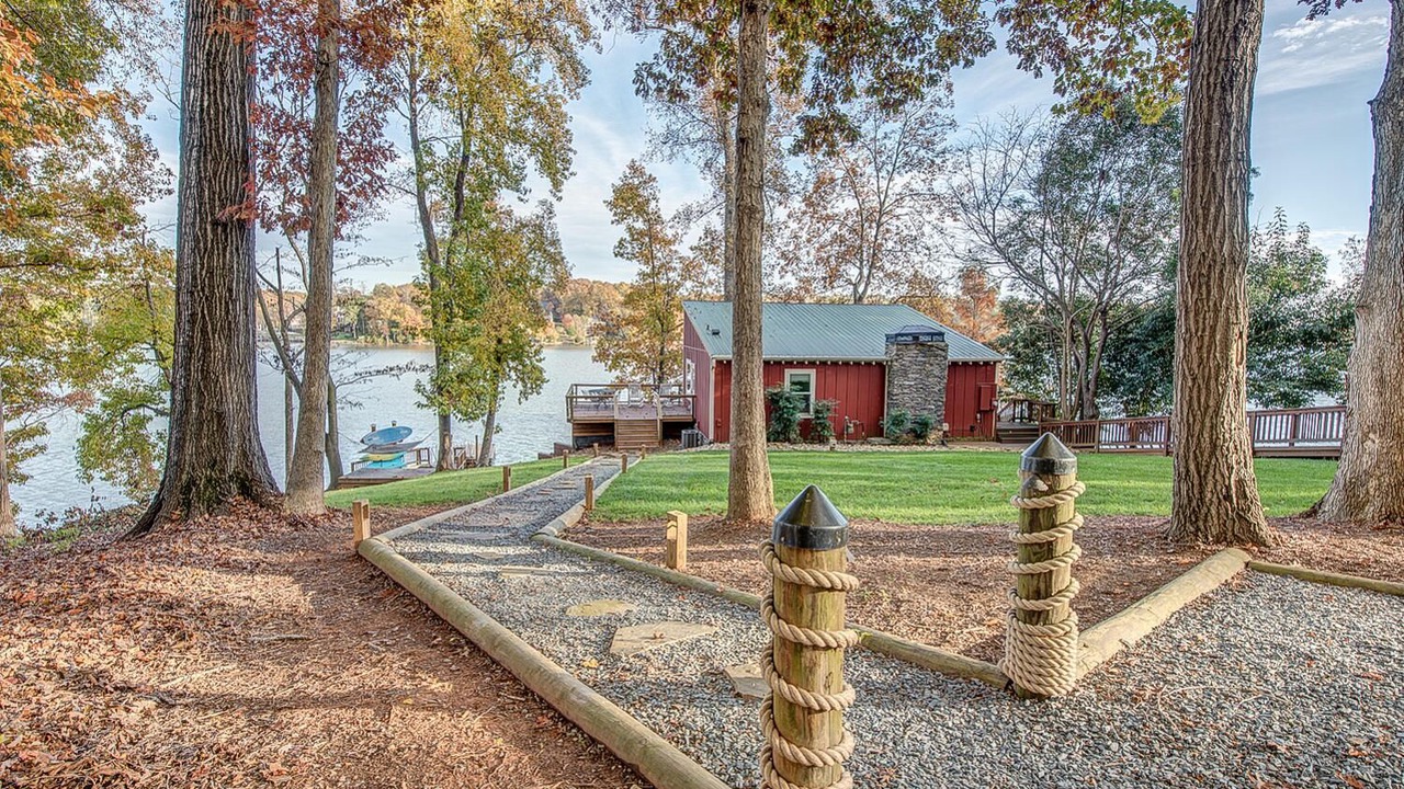 Photo of Outdoor in Belmont