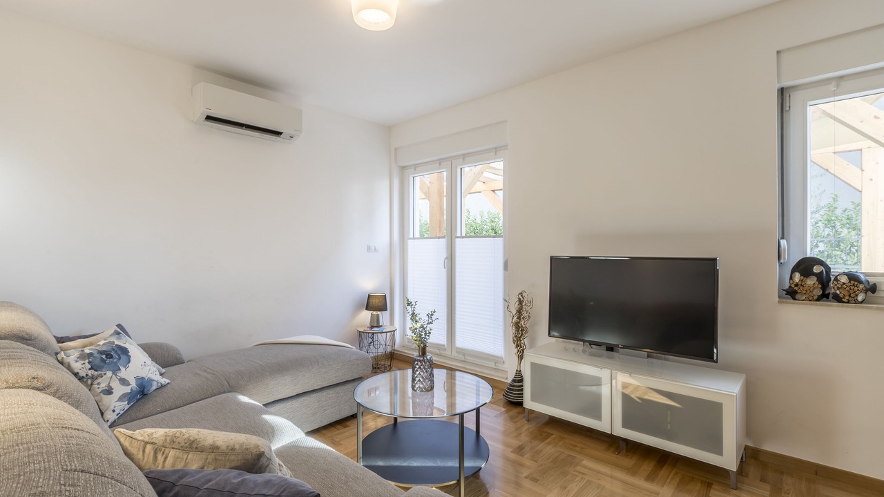 Photo of Livingroom in Strozanac